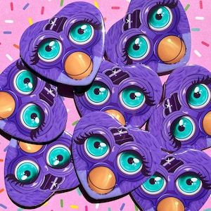 Furby Gesicht Herz Button