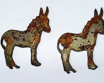 Lot Set of 2 Donkeys Mules 3 in Rusty Vintage Antique-y Metal Steel Wall Art Ornament Craft DIY Sign Farm Animal Horse Livestock Made in USA