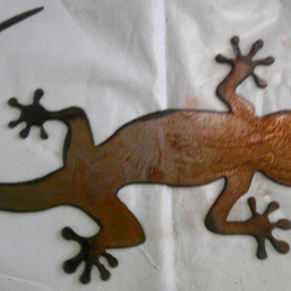 8 inch Lizard Gecko Rusty Rustic Vintage Antique-y Metal Art Ornament Stencil Sign Garden Decor Southwest Animal