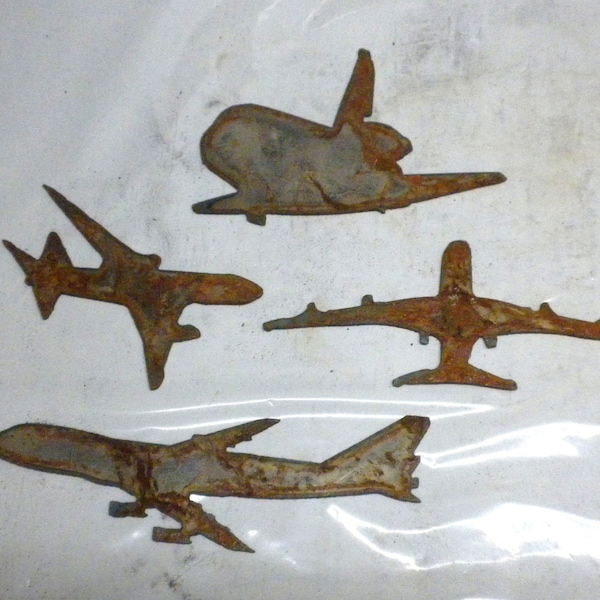 Lot Set of 4 Airplane Shapes 3 inch Rusty Vintage Antique-y Metal Steel Wall Art Ornament Craft Stencil DIY Sign Made in USA