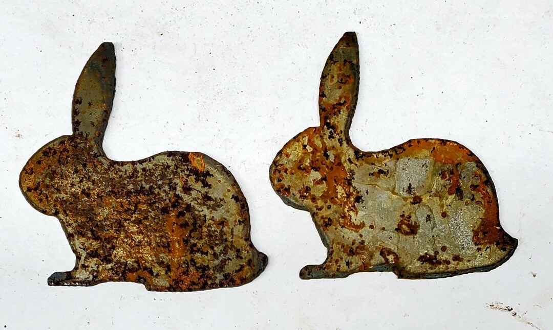 Lot Set of 2 Rabbit Bunny Shape 3 Inch Rusty Vintage Antique-y Metal ...