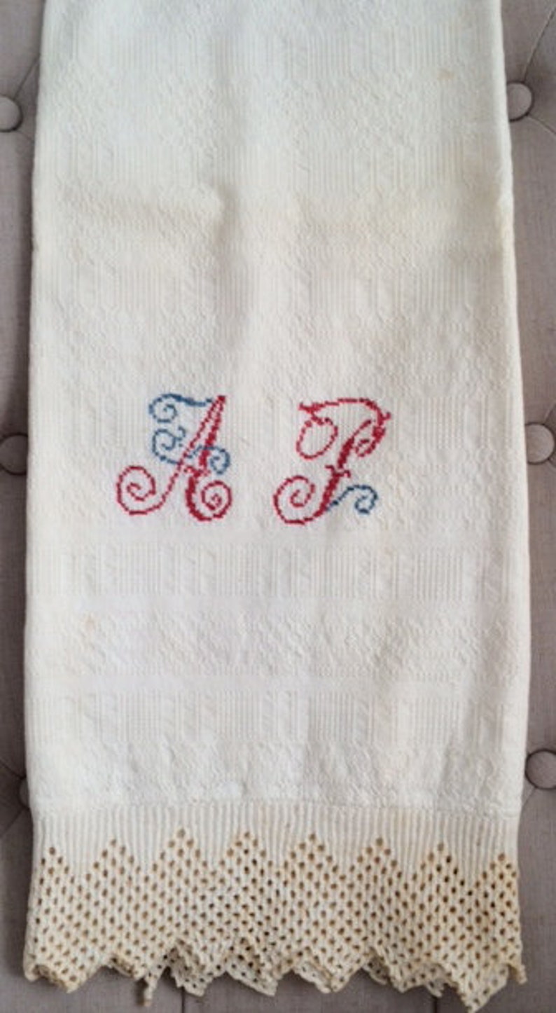 Antique Victorian Towel image 5