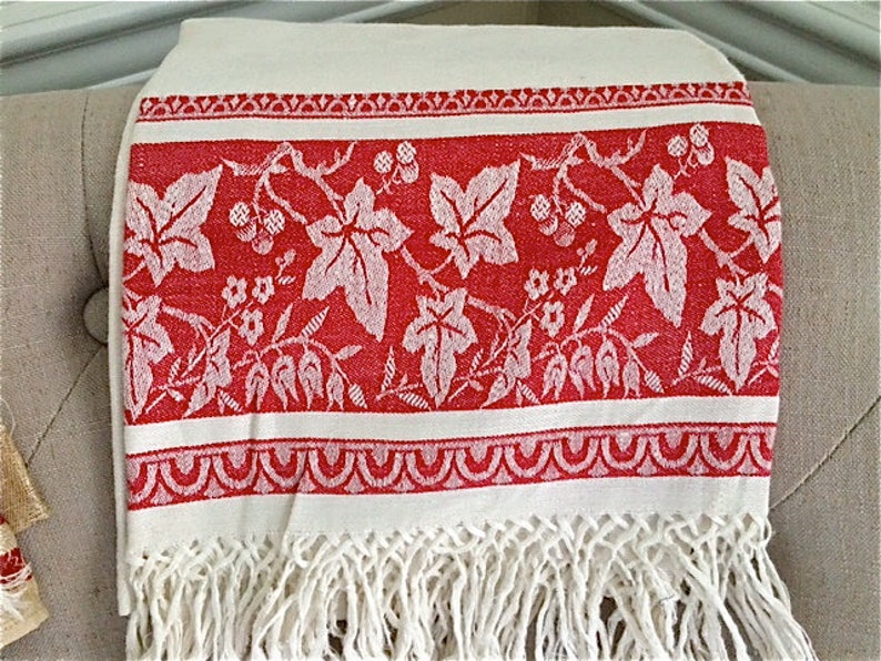 victorian towel