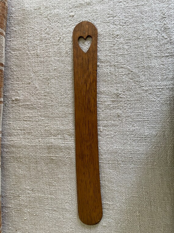 Antique Wooden Busk with Heart - image 9