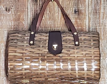 Vintage 1960s Basket Purse