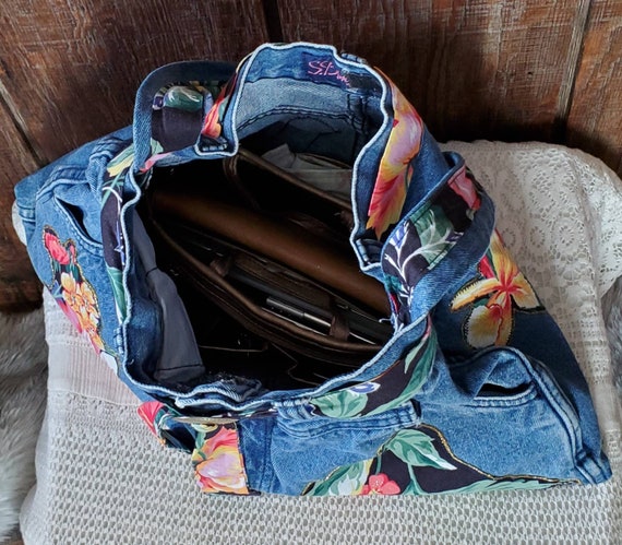 Vintage Embroidered Denim Purse - image 4