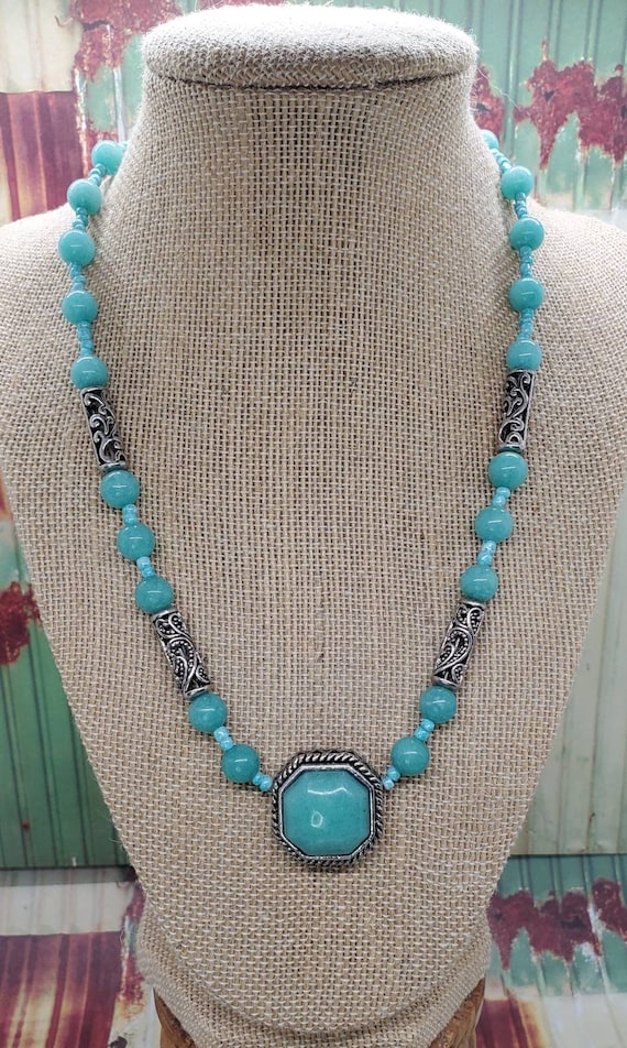 Vintage Stone Necklace Set Aqua/Turquoise Color - image 1