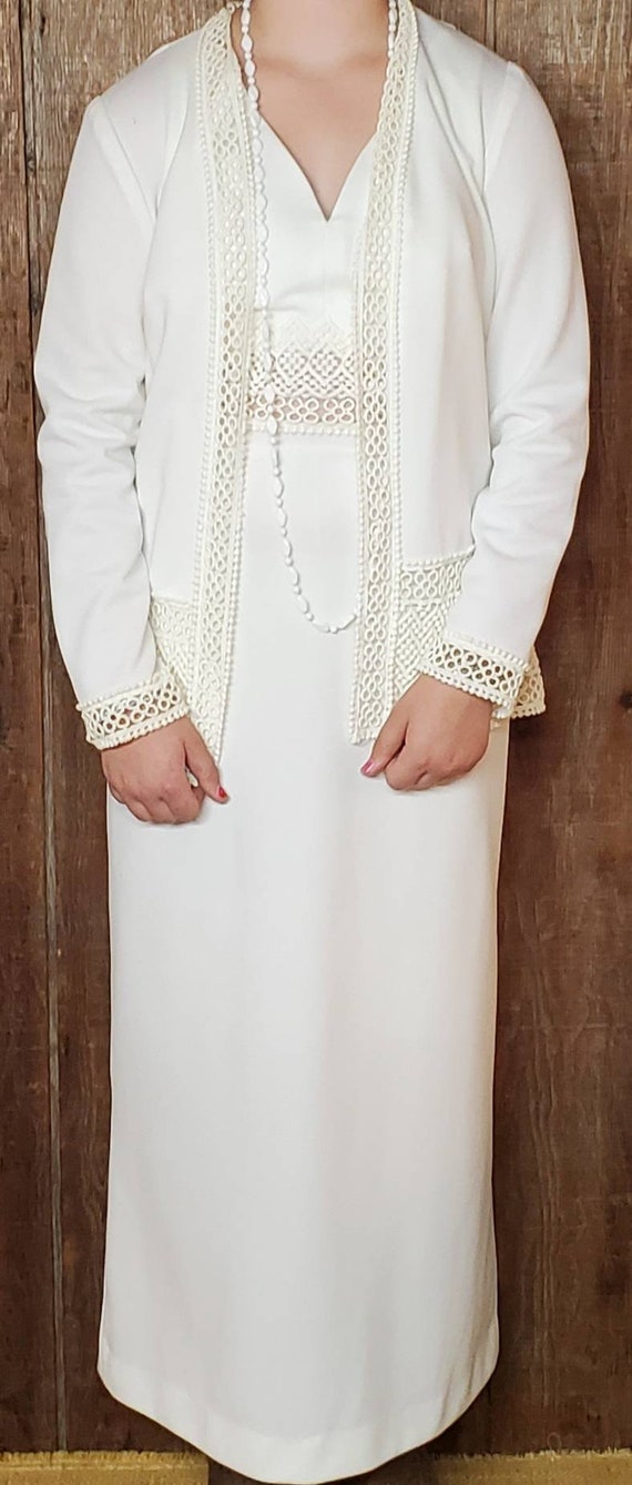 Vintage 1970s white Lace dress - image 2
