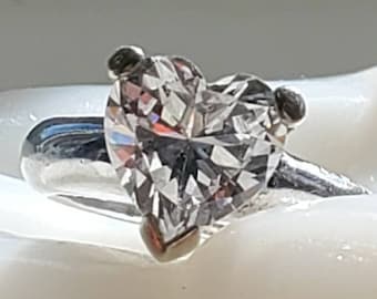 Heart Shaped Rhinestone Ring