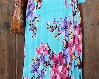 Vintage Floral Maxi Style Dress