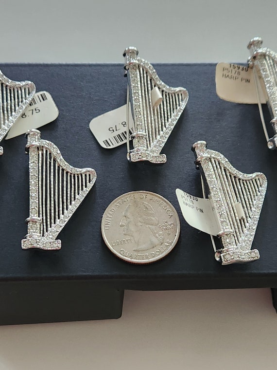 6 likenew Silver Harp pins Gem