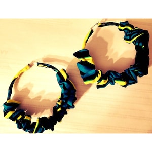 orecchini a cerchio in tessuto africano