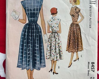 1950s Vintage sewing pattern McCall 8457 Pretty Day Dress - Bust 34