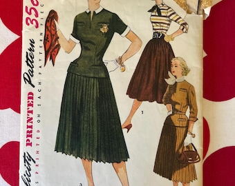 1950s Original vintage sewing pattern Simplicity 4399 Blouse Skirt Ensemble  - Bust 36