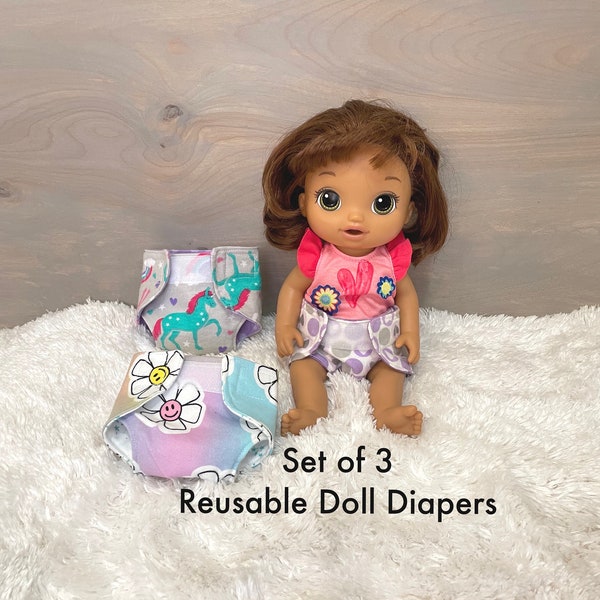 Bestseller toys - Set of 3 Reuseable Flannel Baby Doll Diapers -Reuseable - Hook & Loop Fasteners
