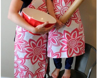 Mom and Child Aprons - cooking aprons