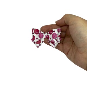 Valentines Day bow for baby girl hair bows for girls,smiley face hair clip, toddler girl hair accessories, Valentines Day gift for kids
