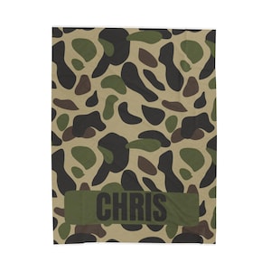 Personalisierte Camouflage Samt Plüschdecke, Kuscheliger Überwurf für Outdoor-Liebhaber, Camo Decke für Geschenke, Benutzerdefinierte Namen Decke, Jäger Geschenk