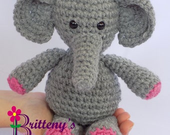 Modèle de crochet d'animal en peluche d'éléphant Amigurumi