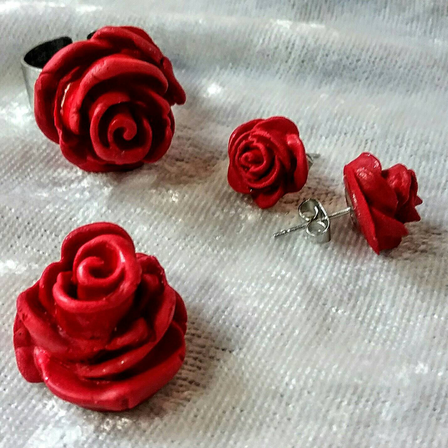 Belle's Red Roses: a Handmade Set of Red Rose Jewelry Fit for a Queen ...