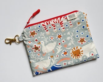 Wild Bunch Clip-On Pouch