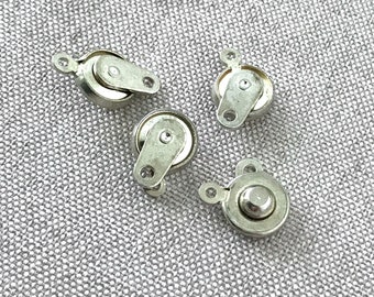 Steampunk Pulley Charms - 9mm - Antiqued Silver Plated - Package of 4 Charms