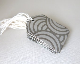 2.25" Grey Brown Ripple Tags with Bakers Twine - Pack of 20 Tags