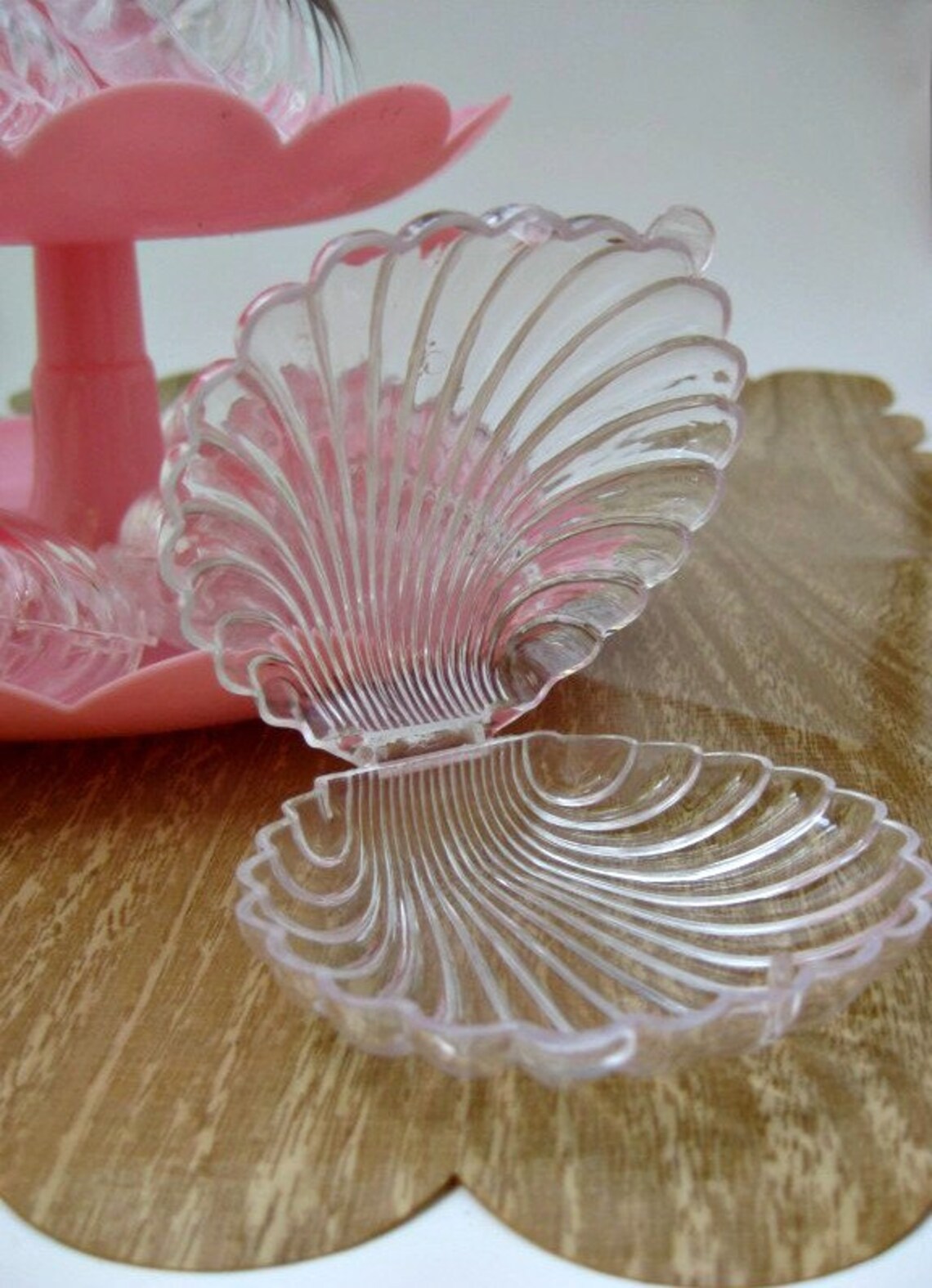 CLOSEOUT/SECONDS Clear Plastic Clam Shell Favor Boxes for Etsy