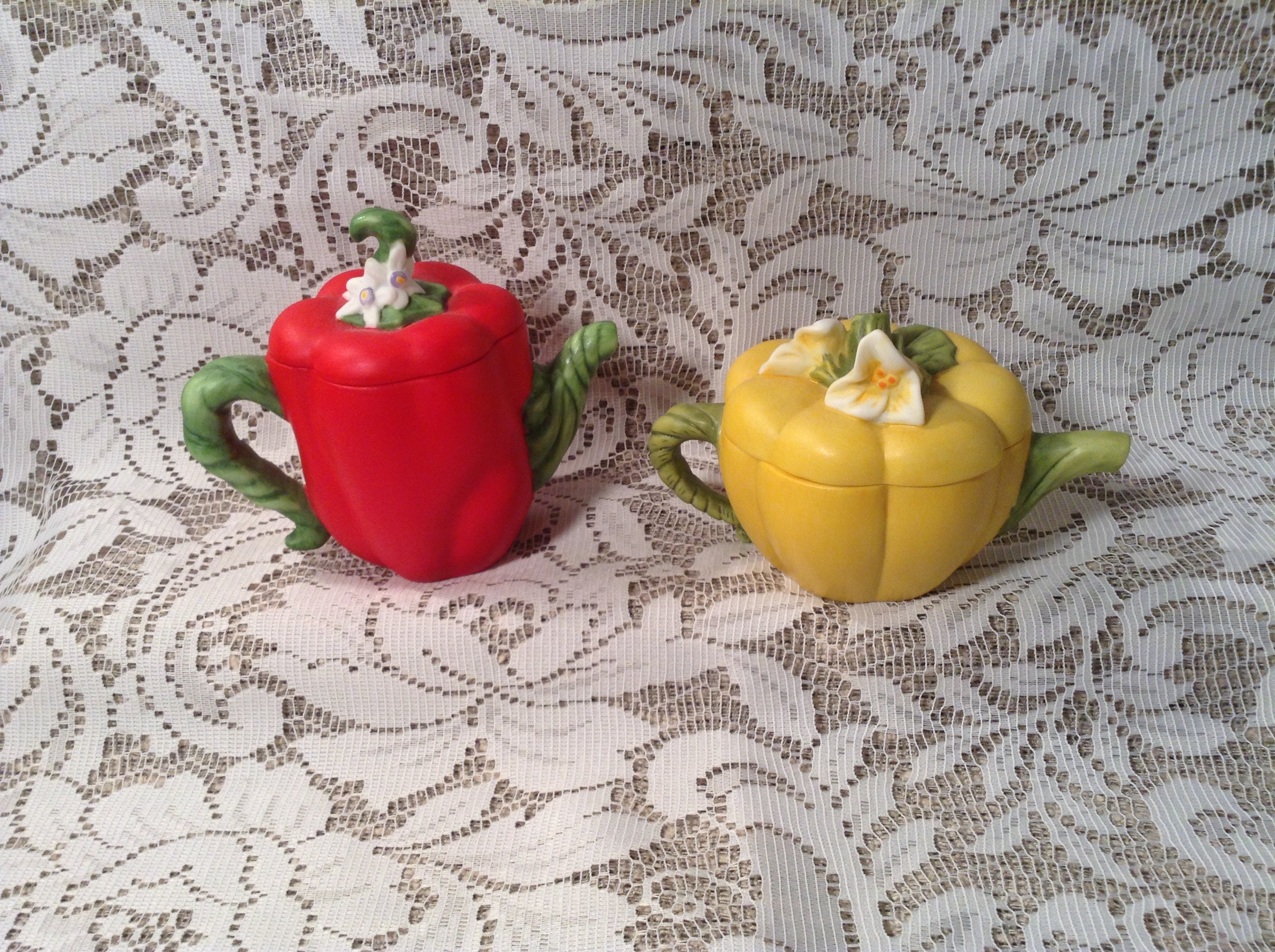 4 Vintage Avon Seasons Harvest Miniature Teapots 1995 Avon Etsy