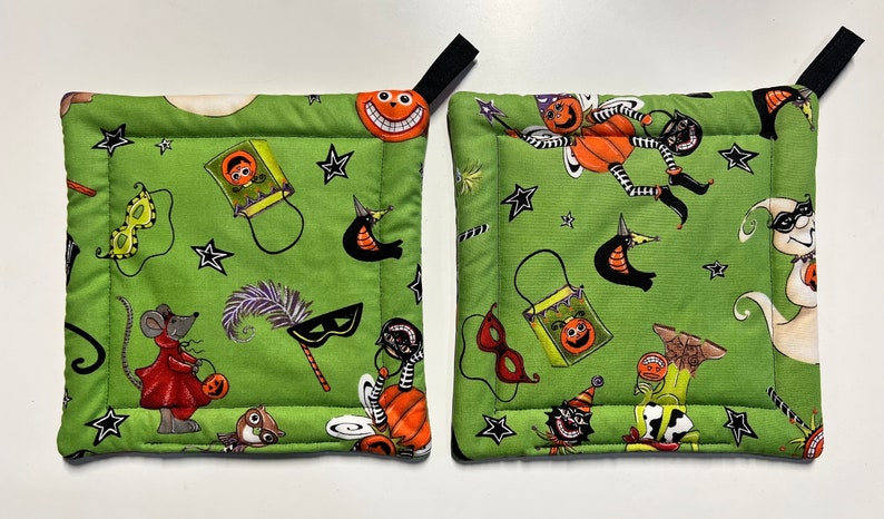 Whimsical Halloween Pot Holders Set of thick Handmade Quilted Halloween Hot Pads Vintage Style Childrens Halloween Decor Whimsicalli image 3
