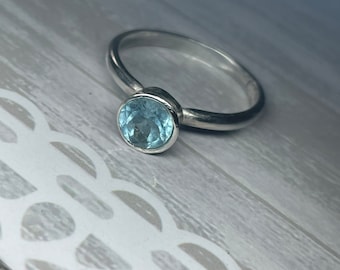 Aquamarine silver ring W