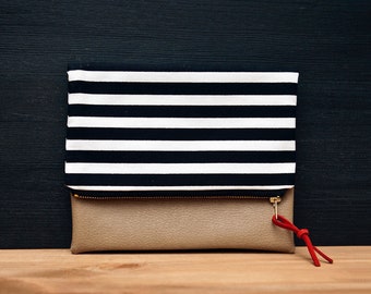 Homework Design Clutch Bag - BEIGE