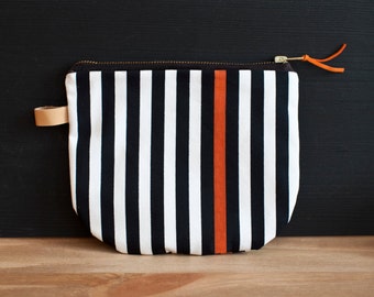 HEIMARBEIT Design pouch with stripe pattern