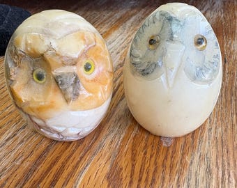 Pair of carved owls