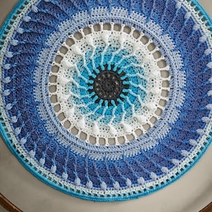 Nazar mandala crochet pattern out of books Journey/Crochet Journey