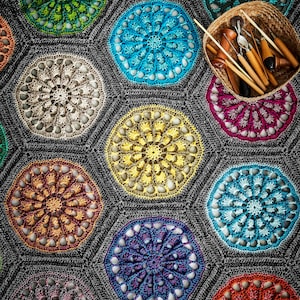 Virkmönster till Santa Maria Maggiore-mattan från Journey/Crochet Journey