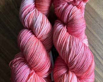 TGWTH hand dyed sock yarn - Pink/Red/purple