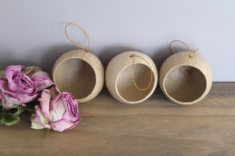 Set of Three Paper Mache Diorama Ornaments Vintage Style Craft Etsy