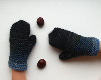 READY TO SHIP Gift for boy, Size: 3-6 years. Black blue ombre mittens for boy, Warm wool gloves, Rustic chunky knit, .