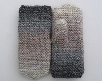 READY TO SHIP size 8-12y. Silver beige white mittens, hand knit for young teen, rustic knit, touchscreen/ texting mittens. Chunky and warm.