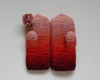 Warm winter mittens for women/ Red, Pink, Oatmeal ombre, hand, rustic knit, touchscreen gloves, texting mitts for left handed. READY TO SHIP