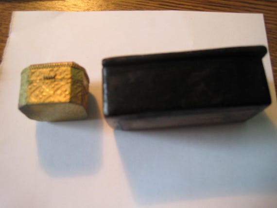 2 small antique boxes for small pieces of jewelry - image 6