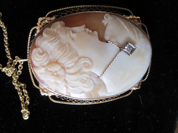 antique cameo on chain, 14 kt - image 1