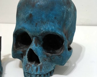 Cráneo humano - Pátina de cobre oxidada