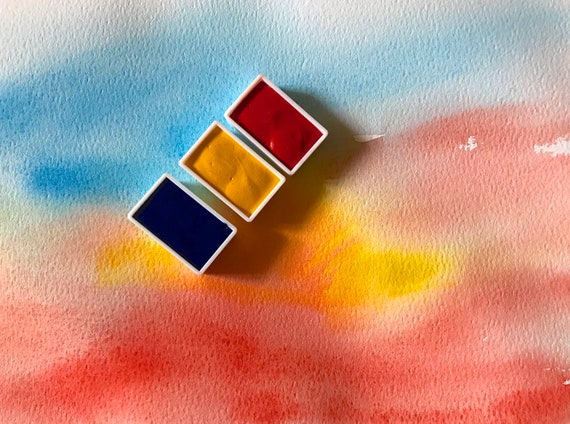 Traditional Handmade Watercolour/Watercolor Paints: Set of 3 Full Pans Primary Colours 2. Cerulean Blue Cadmium Yellow French Vermilion Deep