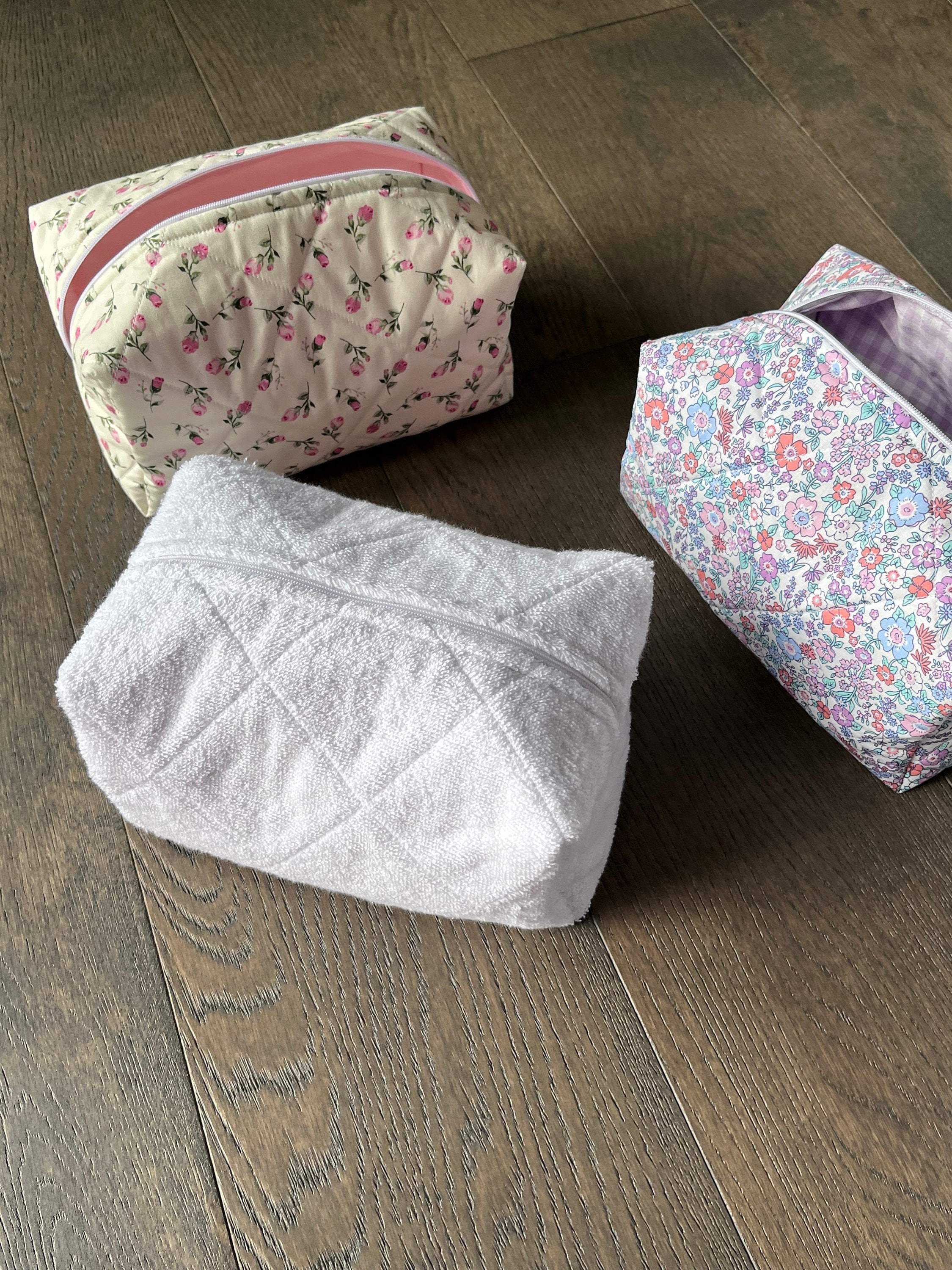 Handmade Quilted Makeup Bag - Rose Bag - Cosmetic Bag