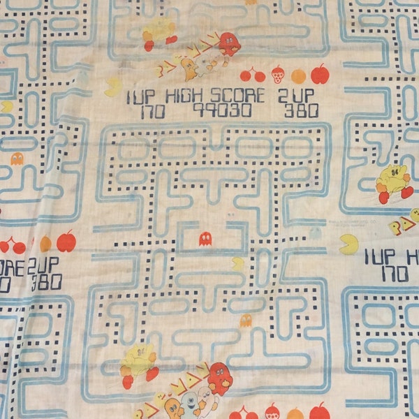 Original 1980s PACMAN Arcade Style Bed Sheet / Throw Blanket / Wall Hanger /Reusable Fabric (1 Twin fitted sheet + pillowcase)