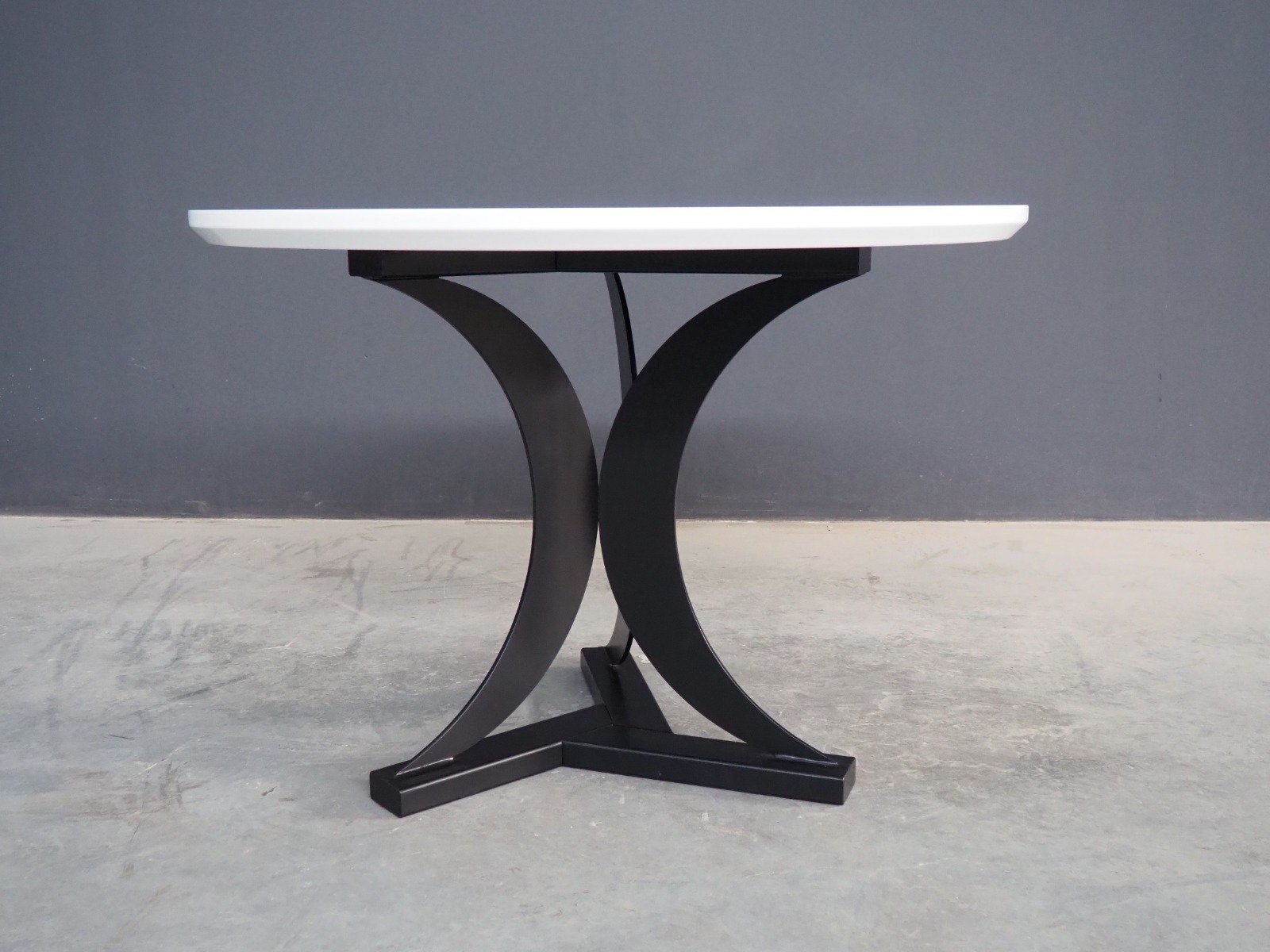 Round Dining Table Kitchen Table table With Metal Legs 42 or 48 Round ...