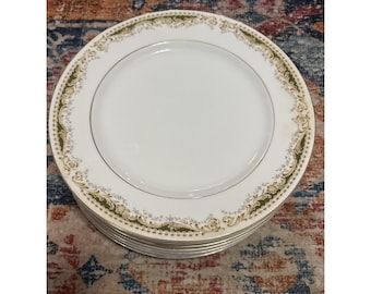 8 Vtg Signature Collection QUEEN ANNE 10 1/4" Dinner Plate Fine China Japan