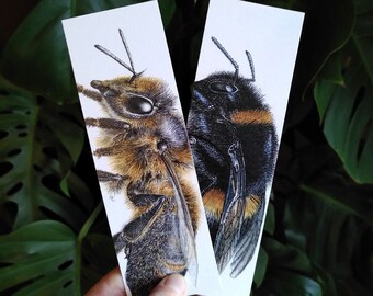 BOOKMARKS • Set of 2 • bees • wildife • gifts for beekeepers • gardeners • nature • book • bookworm • bibliophile • recycled • Natalie Toms